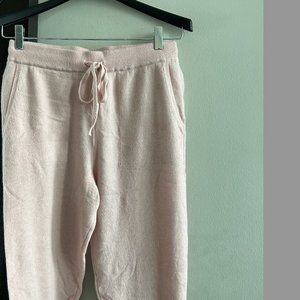 White + Warren 100% cashmere powder pink joggers